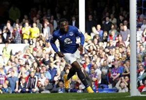 Everton v Crystal Palace - Goodison Park Collection: Romelu Lukaku's Stunner: Everton's Thrilling 1-0 Victory Over Crystal Palace in the Premier League