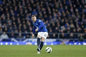 Images Dated 15th March 2015: Ross Barkley in Action: Everton vs Newcastle United, Premier League, Goodison Park