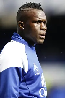 Framed Print : Royston Drenthe at Goodison Park: Everton vs Wigan Athletic, Barclays Premier League (September 17, 2011) Framed Print : Royston Drenthe at Goodison Park: Everton vs Wigan Athletic, Barclays Premier League (September 17, 2011)