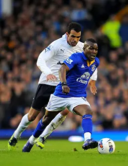 Sandro vs. Drenthe: A Battle for Ball Possession - Everton vs. Tottenham Premier League Rivalry (10 March 2012, Goodison Park)