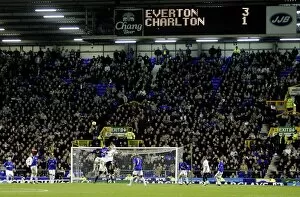Everton v Charlton Collection: The Scoreboard