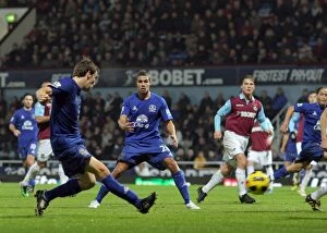 26 December 2010 West Ham United v Everton Collection: Seamus Coleman's Game-Winning Goal: Everton's Triumph at West Ham United (Upton Park)