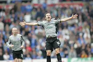 Simon Davies: The Moment of Triumph - Everton FC's Unforgettable Goal Celebration