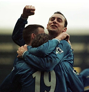 Don Hutchison Collection: Soccer - AXA FA Cup - Fifth Round - Everton v Coventry City