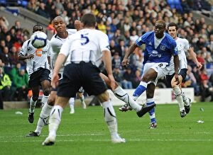 Images Dated 9th September 2010: Soccer - Barclays Premier League - Bolton Wanderers v Everton - Reebok Stadium