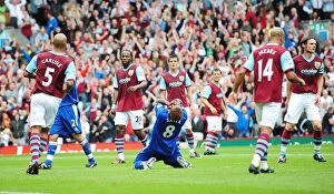 Images Dated 9th September 2010: Soccer - Barclays Premier League - Burnley v Everton - Turf Moor