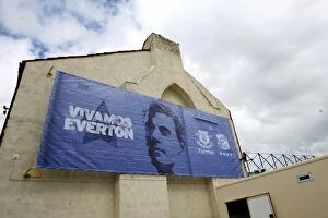 Soccer - Barclays Premier League - Everton v Wolverhampton Wanderers - Goodison Park