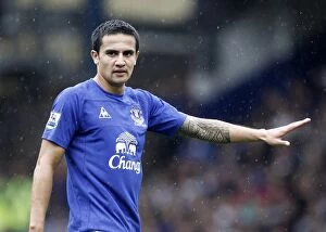 Tim Cahill Collection: Soccer - Barclays Premier League - Everton v Manchester United - Goodison Park