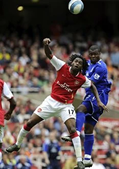 Images Dated 4th May 2008: Song vs. Yakubu: Clash between Arsenal's Alexandre Song and Everton's Yakubu during the Barclays