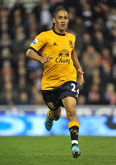 Steven Pienaar in Action: Everton vs Stoke City, Premier League Showdown at Britannia Stadium (01 May 2012)