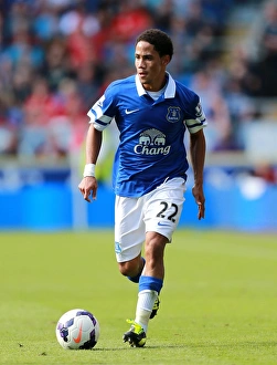 Season 2013-14 Prints: Steven Pienaar Faces Off in Scoreless Everton vs. Cardiff City (31-08-2013)