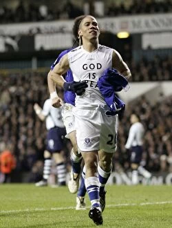 Images Dated 30th November 2008: Steven Pienaar Scores First Goal for Everton Against Tottenham (November 2008)