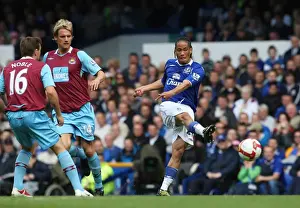 Steven Pienaar's Shot at Glory: Everton vs West Ham United, Barclays Premier League (16/5/09)