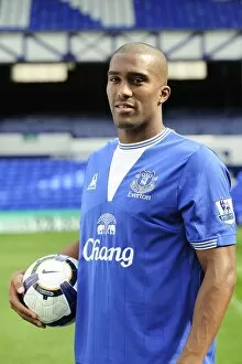 Images Dated 15th September 2009: Sylvain Distin