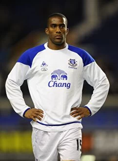 Images Dated 21st March 2012: Sylvain Distin's Heroic Performance: Everton vs Arsenal (BPL, 21 March 2012)