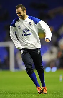Framed Print : Thrilling McFadden Strike: Everton vs Swansea City, Barclays Premier League (December 2011, Goodison Park)