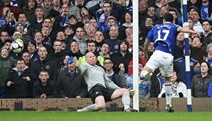 Images Dated 15th February 2009: Tim Cahill Scores the Third Goal: Everton's FA Cup Fifth Round Victory over Aston Villa (08/09)