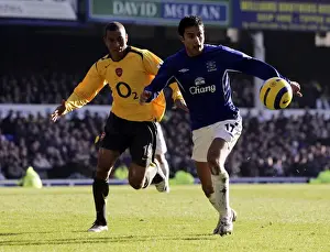 Everton V Arsenal Prints: Tim Cahill's Defiant Stand: Everton vs Arsenal - Cahill Holds Off Gilberto
