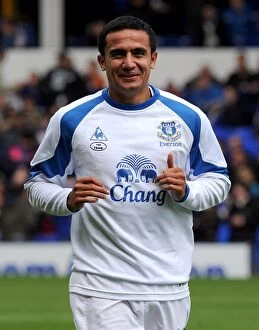Images Dated 7th May 2011: Tim Cahill's Intense Pre-Match Focus: Everton vs Manchester City (07 May 2011, Goodison Park)