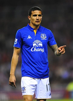 Framed Print : Tim Cahill's Leadership: Everton's FA Cup Battle at Sunderland's Stadium of Light (Round 6 Replay, 27 March 2012)