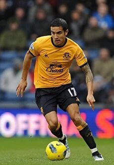 Images Dated 1st January 2012: Tim Cahill's Thunderbolt: Everton's Stunner at The Hawthorns vs