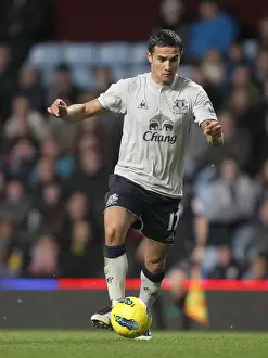 Tim Cahill's Thunderbolt: Everton's Unforgettable Victory at Aston Villa, Premier League (14 January 2012)