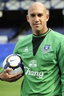 Team Photo 2009-10 Collection: Tim Howard