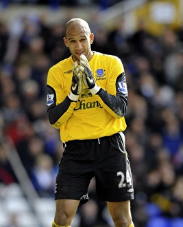 Tim Howard in Action for Everton Against Birmingham City, Barclays Premier League 2008
