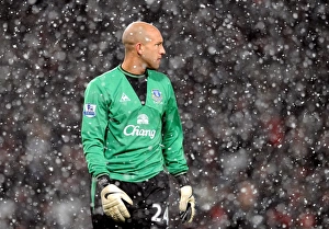Tim Howard in Action: Everton vs. Arsenal, Premier League Showdown at Emirates Stadium