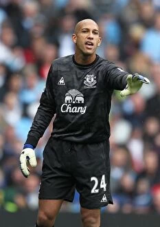 Images Dated 24th September 2011: Tim Howard in Action: Everton vs. Manchester City, Barclays Premier League (24 September 2011)