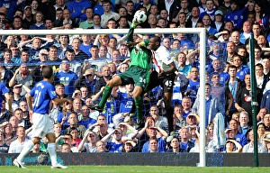 Framed Print : Tim Howard's Heroic Save: Everton vs. Manchester City's Mario Balotelli (07 May 2011) Framed Print : Tim Howard's Heroic Save: Everton vs. Manchester City's Mario Balotelli (07 May 2011)