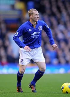 Images Dated 17th December 2011: Tony Hibbert in Action: Everton FC vs Norwich City (17 December 2011)