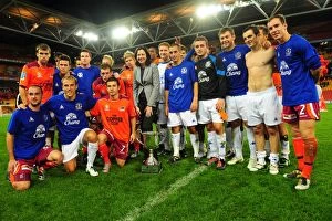 Images Dated 17th July 2010: Uniting in Victory: Everton and Brisbane Roar at Suncorp Stadium