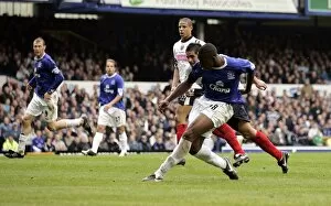 Images Dated 7th May 2006: Victor Anichebe